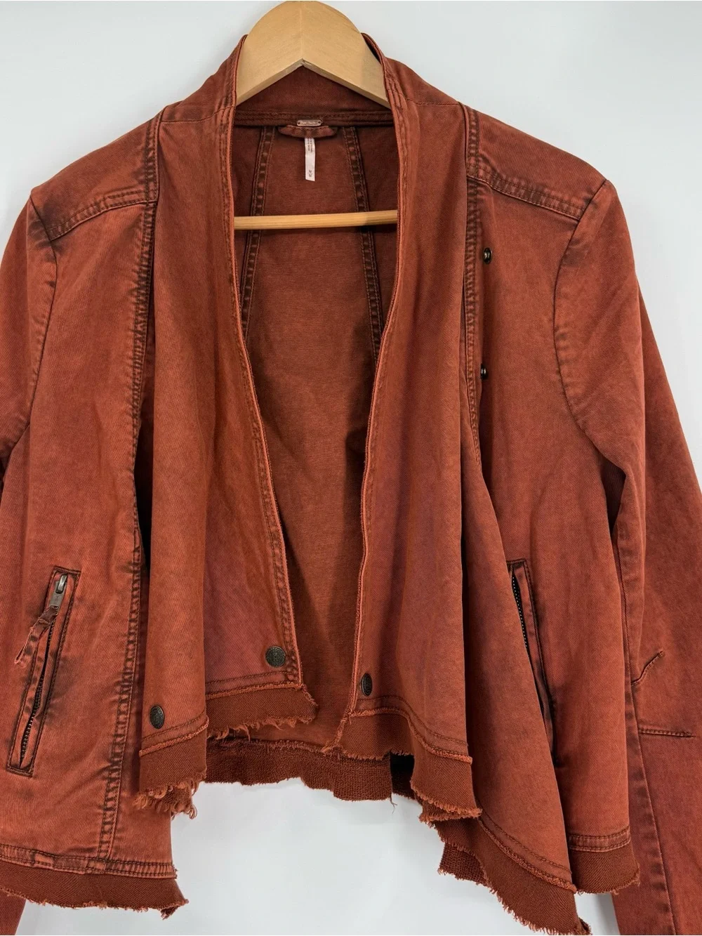 FREE PEOPLE Boho Collapsing Twill Raw Edge Hanna Jacket Rustic Size M Snap